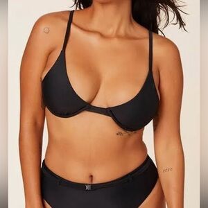 ANDIE Swim Black Sicily Bikini Top NWT